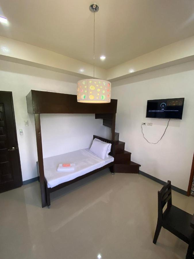 Ma Lourdes' Inn Palompon Bagian luar foto