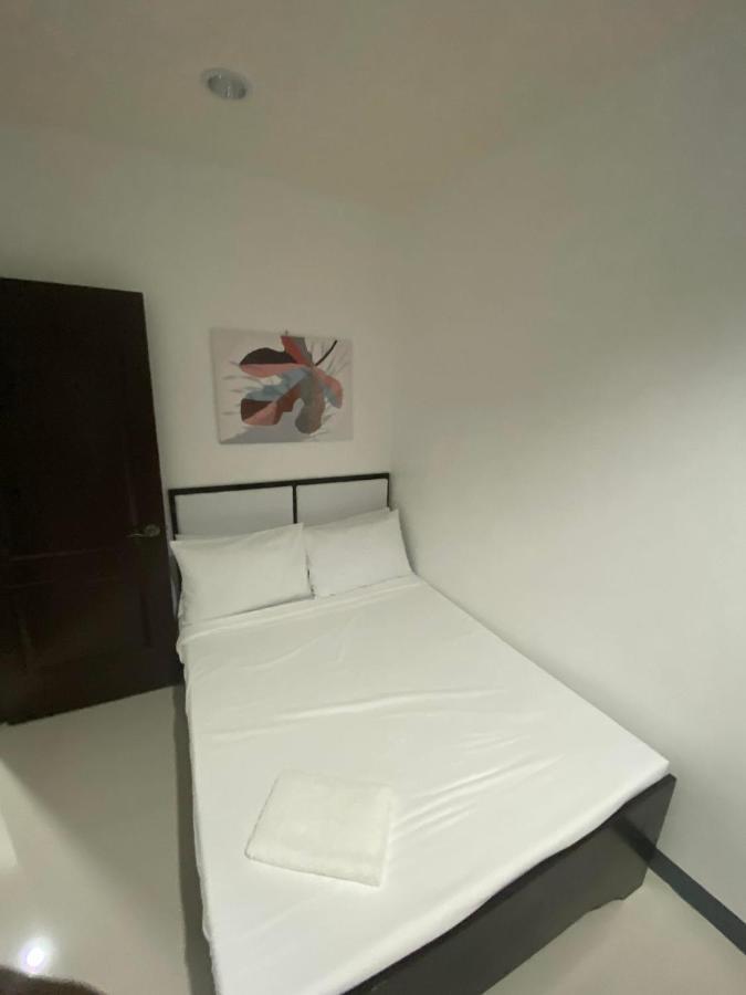 Ma Lourdes' Inn Palompon Bagian luar foto
